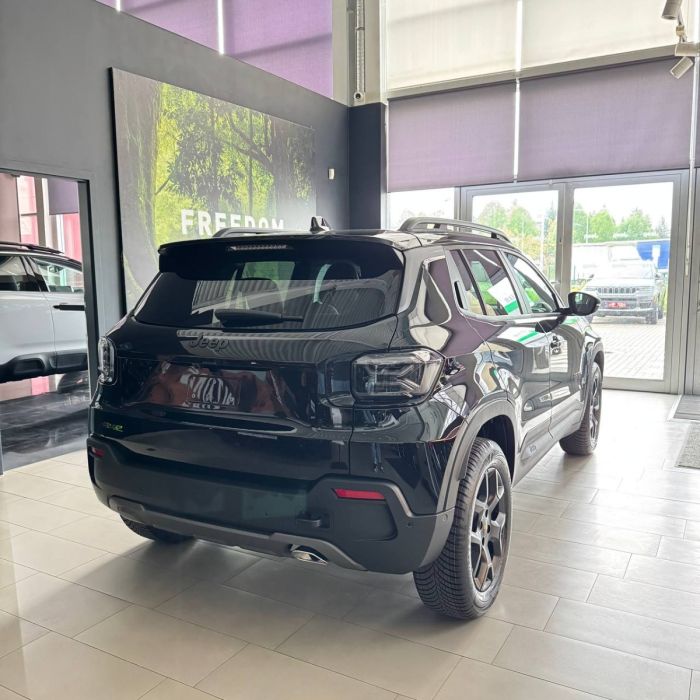 JEEP AVENGER 4xe North Face 1.2L e-Hybrid АКПП-6 AWD