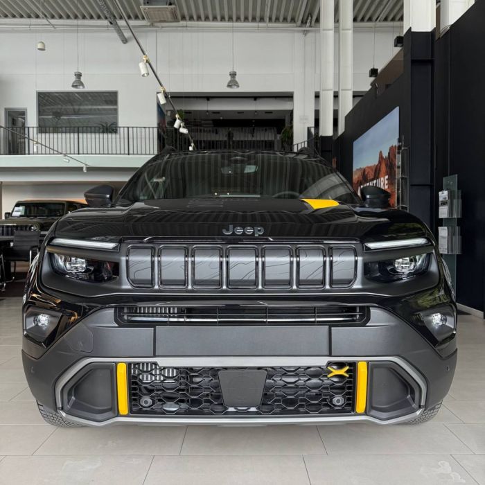 JEEP AVENGER 4xe North Face 1.2L e-Hybrid АКПП-6 AWD