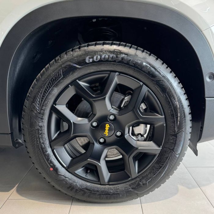 JEEP AVENGER 4xe North Face 1.2L e-Hybrid 136 к.с. АКПП-6 AWD