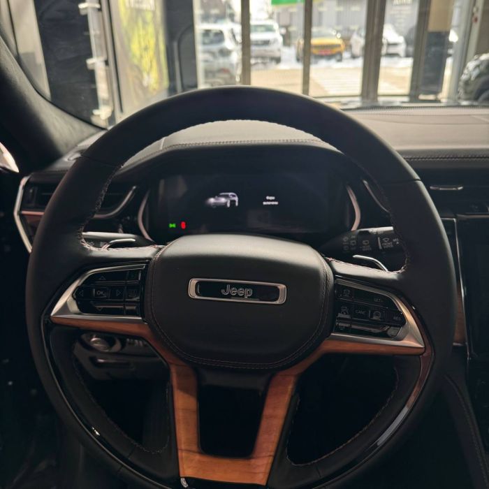 JEEP GRAND CHEROKEE 3.6 AT8 SUMMIT
