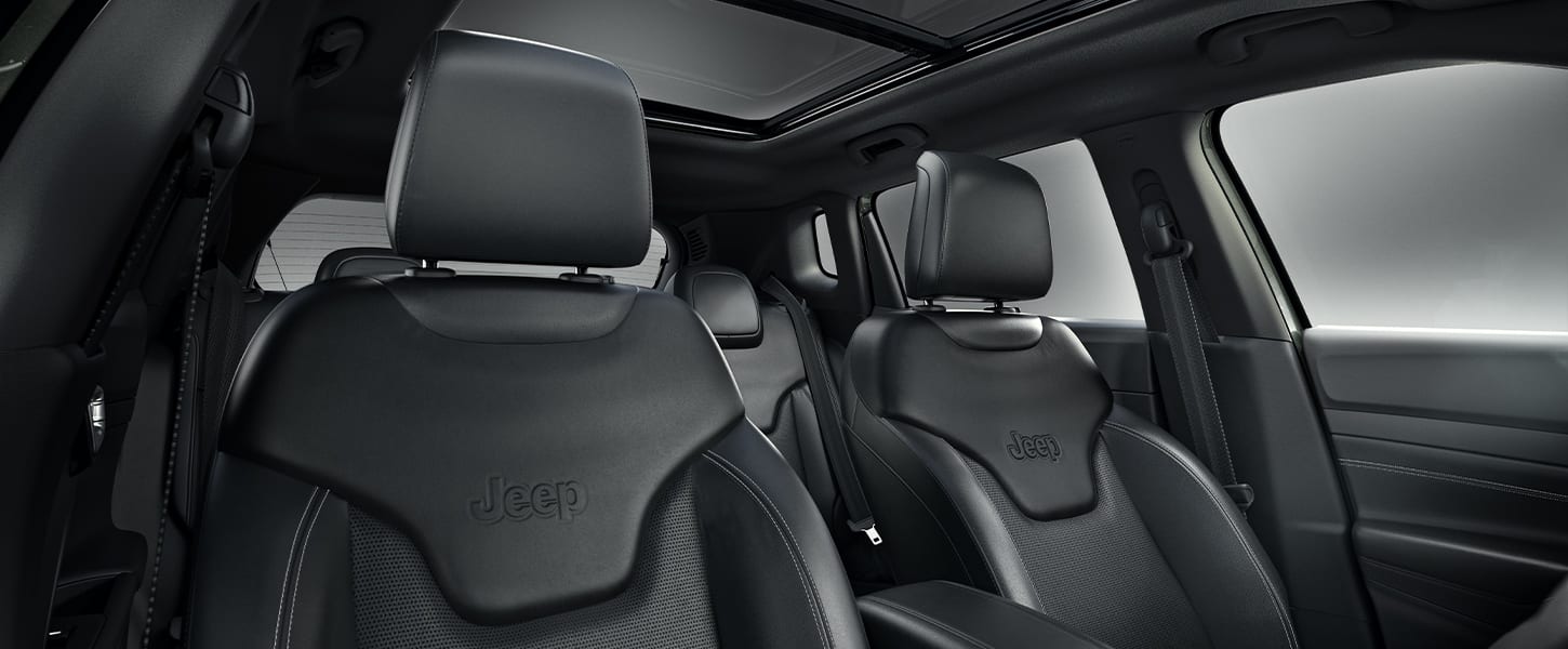 Jeep Compass, передні сидіння з підігрівом